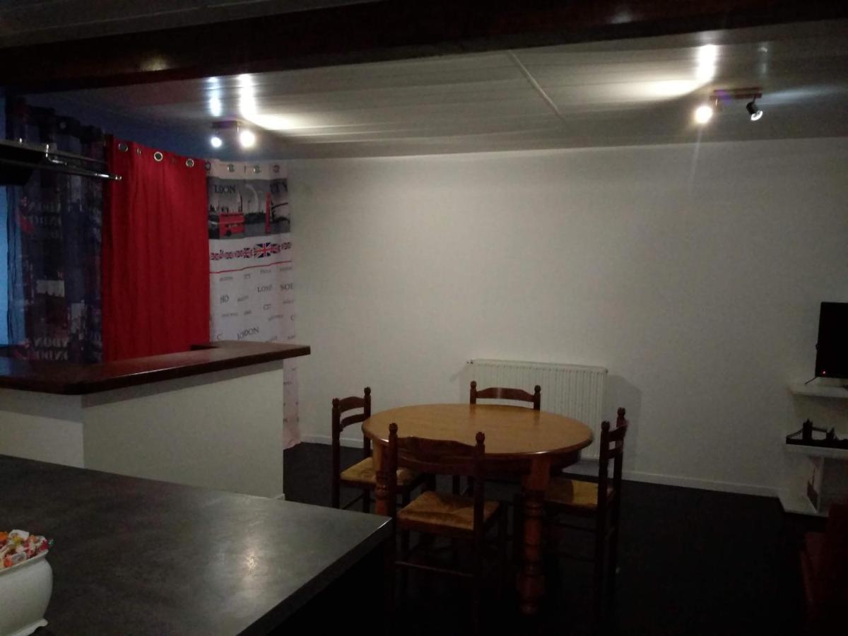 Vitel location meublé Apartman Vittel Kültér fotó